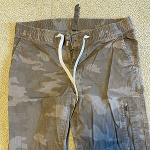 Vuori Women’s Ripstop Pant